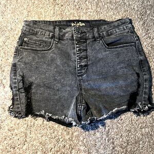 Black jean shorts, size 9 fits like a 5, brand new never worn